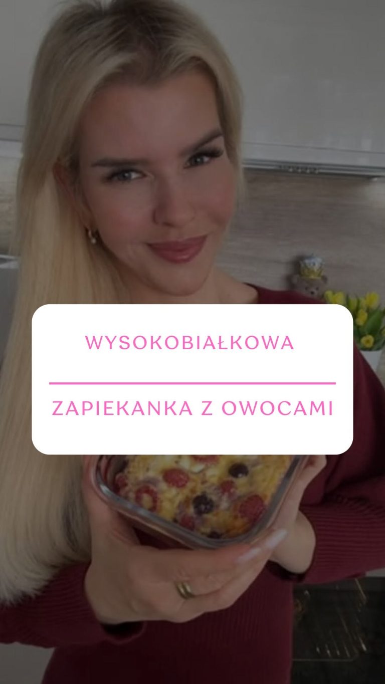 Wysokobiałkowa zapiekanka z owocami