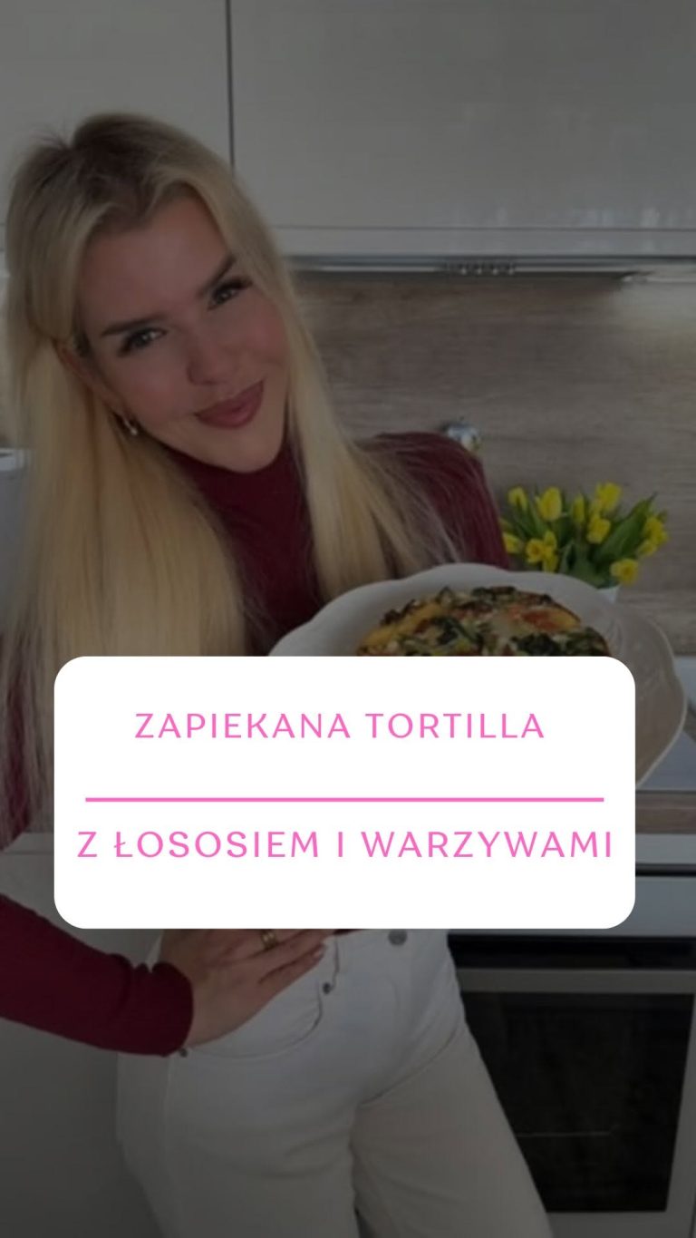 Tortilla z łososiem i warzywami